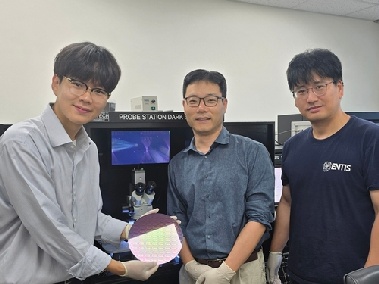 “위험할 때만 대응” 효율적으로 반응하는 인공감각 신경계 개발