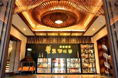 푸아그라·연어뱃살·삼겹살도 메뉴에…평양 '뉴타운'에 새 맛집