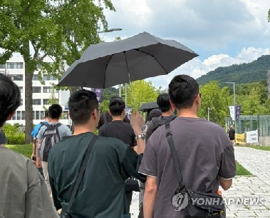 [샷!] “테토력은 무슨…양산 써, 친구들아”