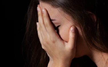 시아버지 장례식에서 마주친 남편의 불륜녀…16년간 몰래 가정 꾸려