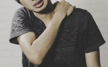 50·60대 흔한 '오십견', 초기에 잡아야 '평생 어깨' 지킨다