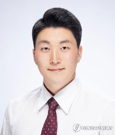 법원 “지방의회의원, 재임 중 사회복무요원 대체복무 가능”