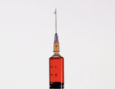 SNS 보고 자신의 피 뽑아 마신 10대 결국 병원행, 이유가 황당