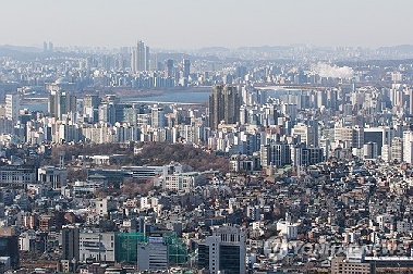 작년 서울 아파트값 상승률이 文정부 때보다 높다고?