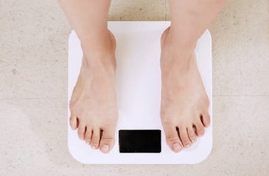 새해 무조건 체중 감량?…건강한 다이어트 핵심은 '이것'