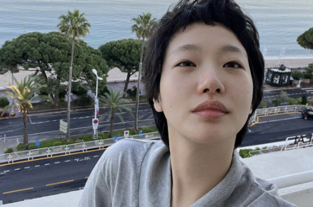 “누구세요?” 퉁퉁 부은 김고은, 칸 호텔서 '역대급 민낯' 노출