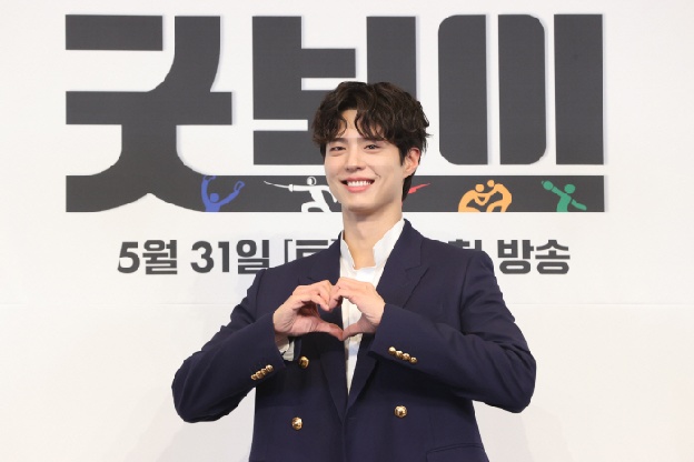 2025년=박보검의 해 맞네..'폭싹' 양관식→'굿보이' 윤동주 입은 전성기