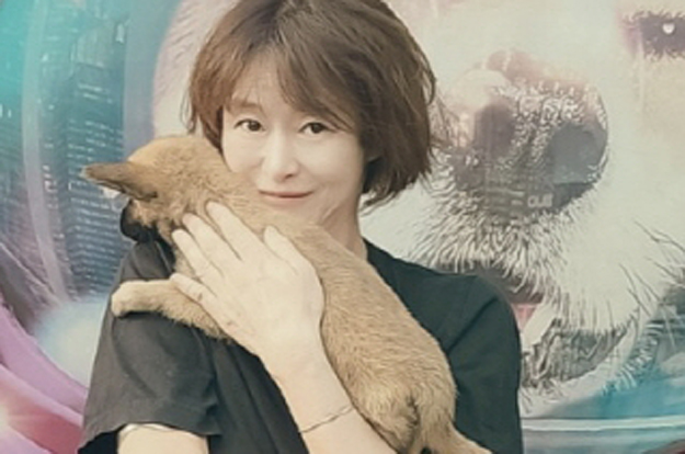 '50대 싱글' 예지원, 새 가족 맞이에 母도 활짝 “산불 피해 구조견 입양”
