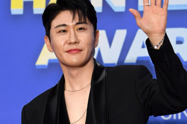 “영탁이 150억 요구” 허위 유포..예천양조 대표 유죄 확정