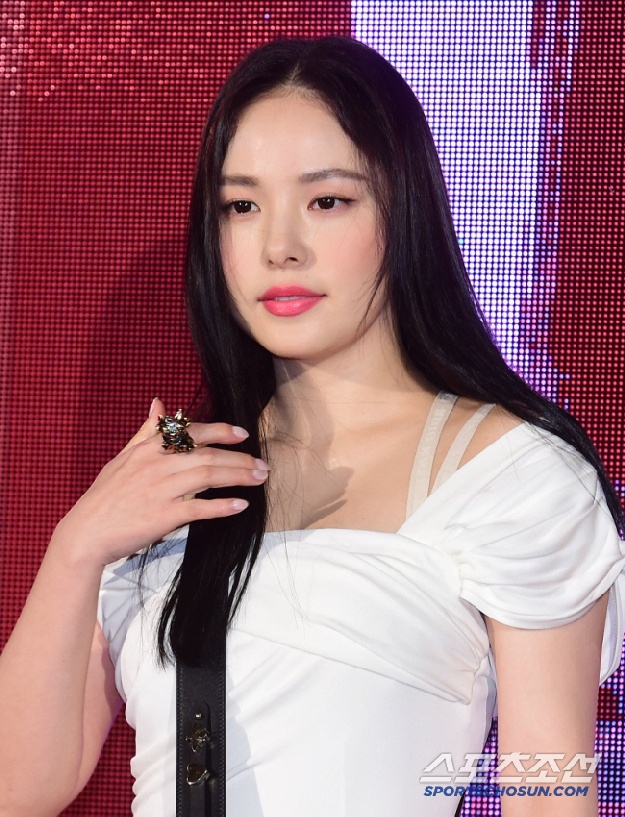 '태양♥' 결혼 후 두문불출 민효린 컴백하나? '써니' 칠공주 여행 예능 '아임써니땡큐' 런칭