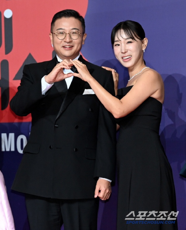 이지혜, ♥문재원 기겁할 과거 폭로 “유흥주점 테이블 올라가”