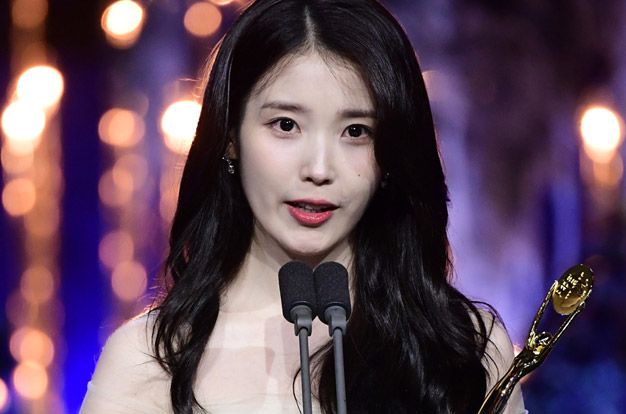 [BSA] “애순이들아”…'여우주연상' 아이유의 눈물, '폭싹' 대상 3관왕