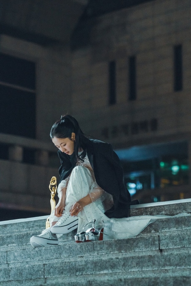 ‘전무후무’ 시한부 이다음의 완성..전여빈, 극중극 열연으로 유종의 미