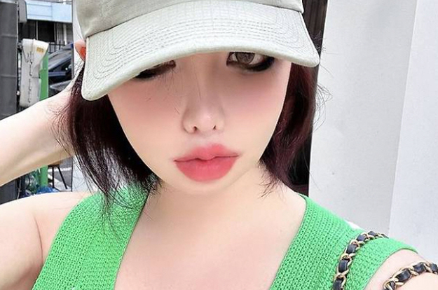 박봄, 필터는 포기해도..모자 밖까지 나온 1cm 아이라인
