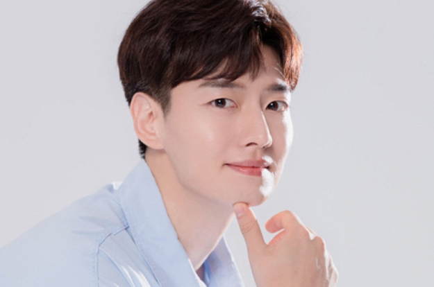 박철규, '명예퇴직' 김재원 빈자리 채운다..'아침마당' 새 MC 발탁