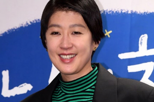 홍진경, 이혼 한 달 지났는데..의미심장 한마디 “어떤 사람도 지키고 싶었다”