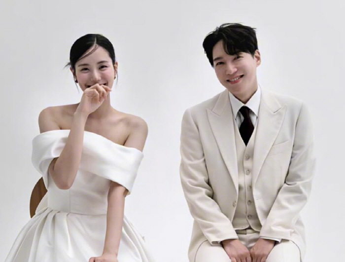 '12살차 극복' 최현석 딸 최연수♥딕펑스 김태현 오늘 부부됐다