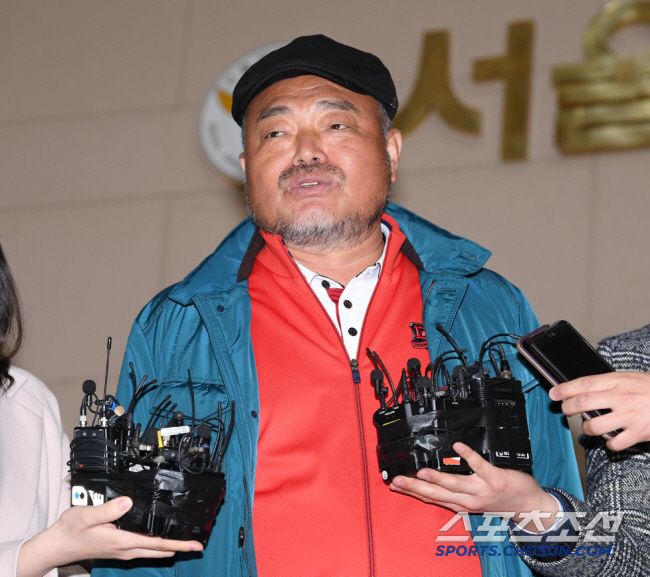 김흥국, 정치계와 손절 선언 “필요할 때만 연예인 찾아, 尹 면회 안갔다고 욕만”