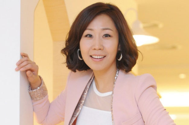 정선희, '동물농장' MC 다운 선행 “출연자가 버린 유기견까지..총 12마리 입양”