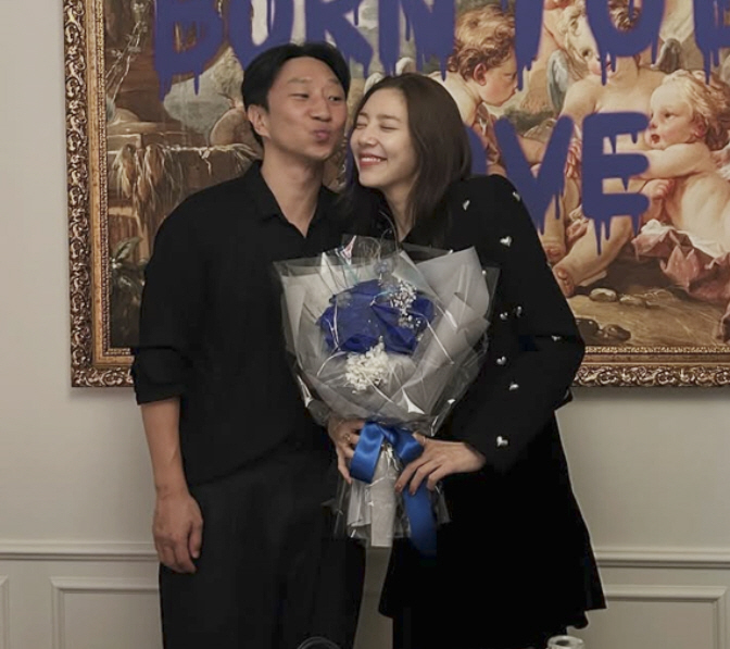 손담비, ♥이규혁과 '이혼설' 가짜뉴스 터졌다...“말 조심하라고”