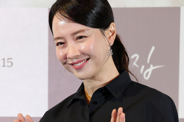 송지효 측, 父 빚투 의혹 제기에 “명백한 범죄행위, 강경 대응 나설 것”