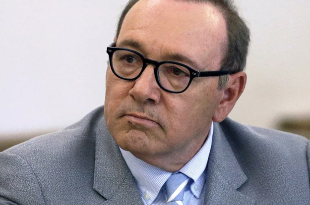 성추문 후 노숙자 된 톱스타..“극심한 생활고로 떠돌이 생활 중”