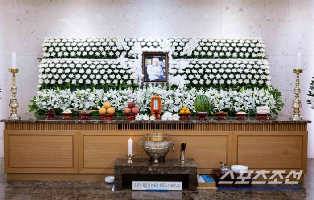 “그곳에서 편히 쉬셨으면”…이승기→최수종·하희라, 故이순재 별세에 깊은 애도