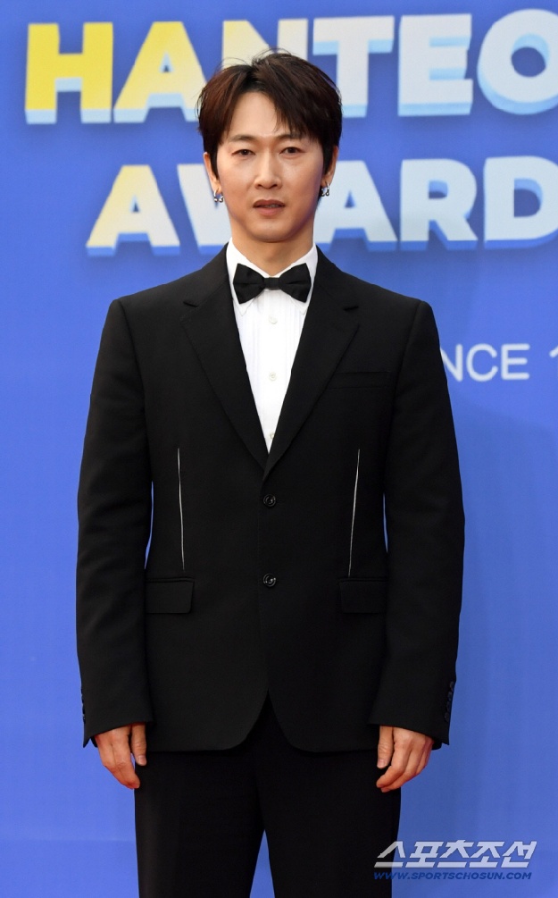 “장우혁이 폭언+폭행” 폭로한 소속사 직원, 1심서 무죄 새국면