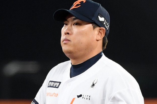 이제 '괴물'도 40세 바라보는데..WBC 대표팀, 왜 갑자기 류현진 카드 꺼내들었나