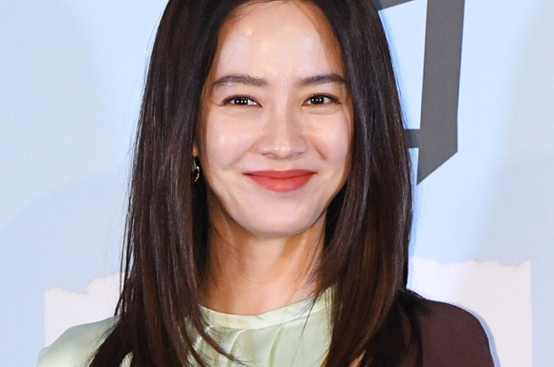 송지효, “'런닝맨' 출연 중 8년 연애” 폭탄 고백…지석진 “섭섭”