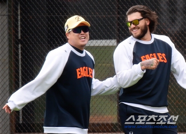 美 독립리그 갈 뻔, '한화행' 폰세 천운이었다…“류현진·와이스한테 배운 게 뭐냐면”