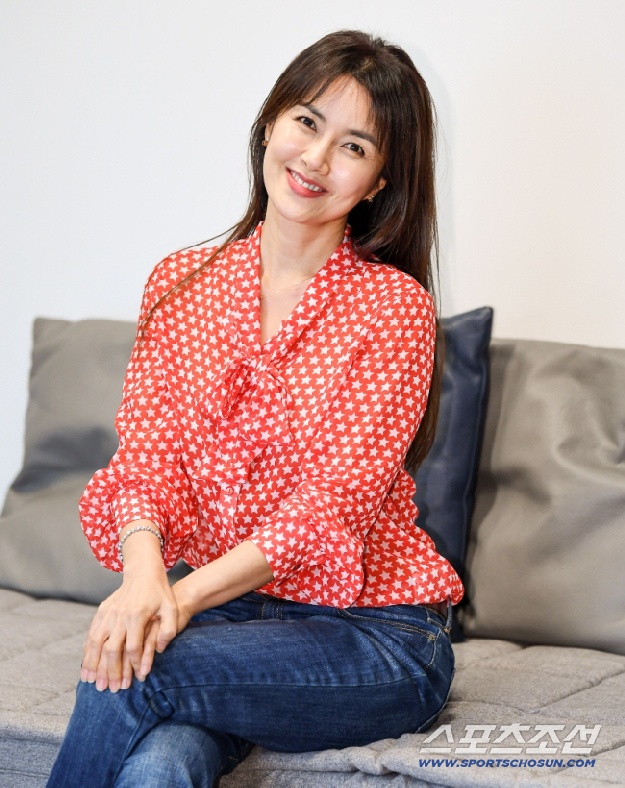 신애라, 89세 父 '사전 장례식' 치렀다 “노환으로 건강이상, 허전하고 섭섭”