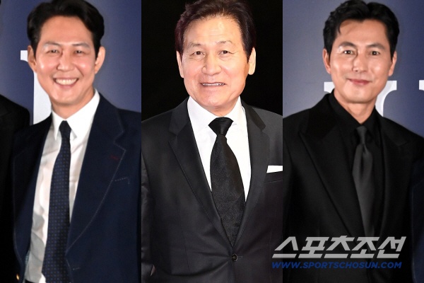 이정재·정우성, 국민 배우 안성기 마지막 길 배웅..눈물의 운구