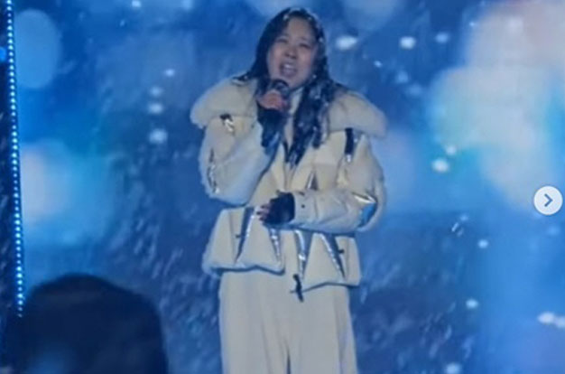 백지영, 눈보라 속 라이브 논란..퍼진 현장 영상이 입증한 '갓지영'