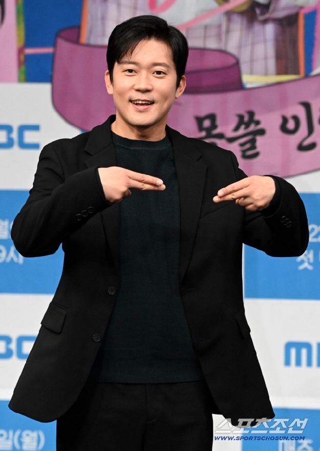 '44세' 김대호, ♥41세 메이크업 아티스트와 핑크빛..“예쁘고 참해” 박호산 중매 성사