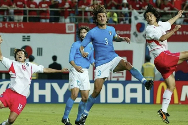 “안정환 골든골 왜 못 막아”..이탈리아 최고 레전드, 국대 은퇴한 이유