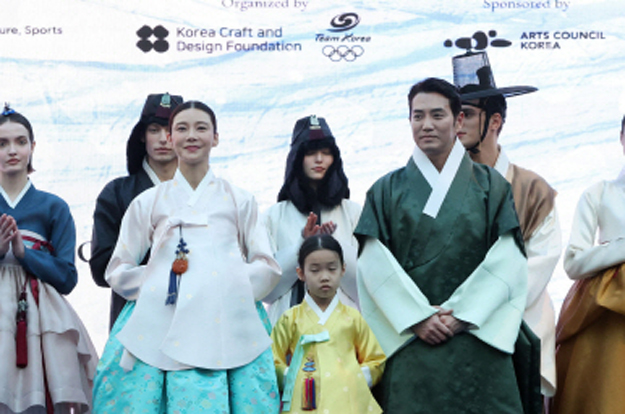 [밀라노LIVE]동계올림픽 공식 홍보대사 주상욱-차예련 부부, 밀라노 '코리아하우스' 개관식 참석