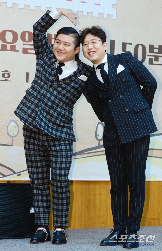 조세호, 활동 잠정 중단에도 의리는 지켰다…남창희 결혼식 사회