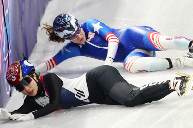 충격 또 충격! “한국에게 무릎 꿇고 빌어라” 대국민 사과 요청까지...韓 팬들 도를 넘은 비난, '충돌 당사자' SNS까지 폐쇄