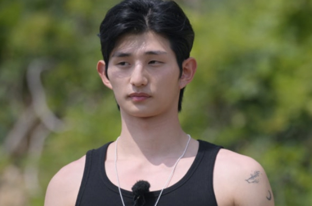 ‘솔지5’ 이성훈, 이명박 손자설에 선 그었다..“먼 친척도 아냐” 목소리·외모 닮은 탓?