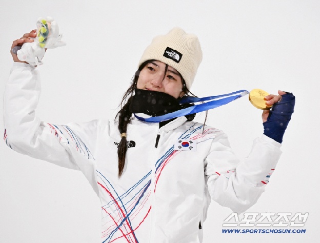 “죄송합니다, 정말 죄송합니다” 대국민 사과 없다…최가온 金 중계 NO→쇼트트랙 시청자 선택권 고려