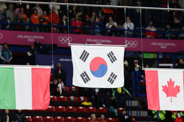 대한체육회, 올림픽 '태극기 오류' 공식 항의+시정 요청...IOC 공식 사과 “즉시 재인쇄, 모든 필요한 조치 완료할 것”