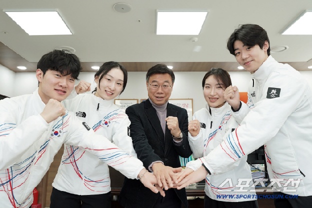 “분당 서현고 출신 최민정X김길리, '계주銀' 이준서X이정민!” '쇼트트랙 맛집' 성남시청 소속선수 전원메달→성남'부심' 폭발! 신상진 시장 “포상식 준비...체계적 지원 쭉~”[공식발표]