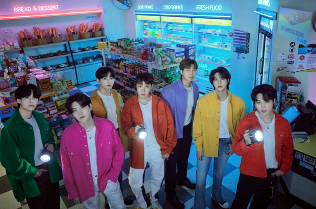 BTS 뜨자 경복궁도 문 닫는다..광화문 일대 '올스톱'