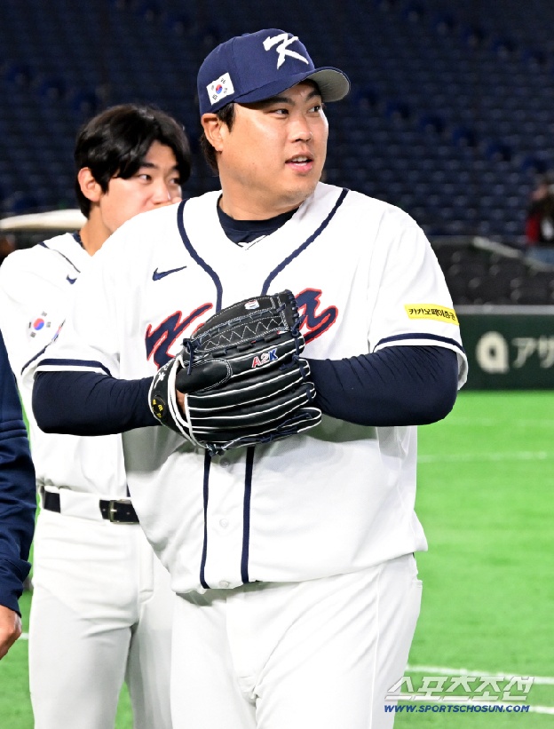 '류현진 전격 출격' 대만전 선발 낙점, 韓 곽빈-더닝까지 다 쏟아붓는다