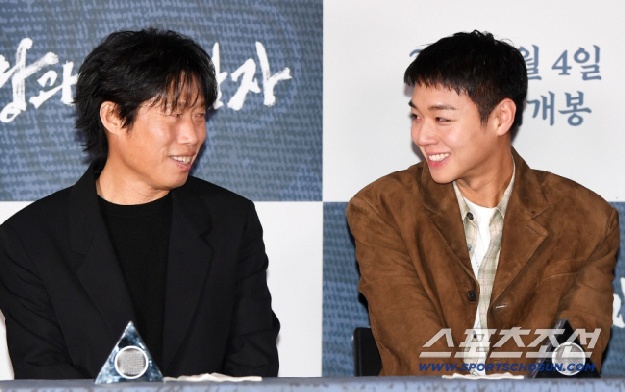 '왕사남' 박지훈, 쫑파티서 유해진과 뜨거운 포옹-눈물 포착 “정말 사랑합니다”