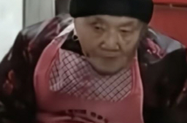 102세 할머니, 건강 장수 비결 화제..식사 때마다 족발에 술 한잔