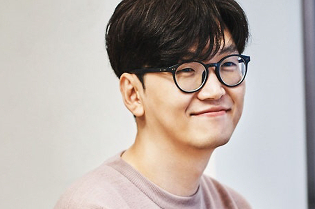 스타번역가 황석희, 2005·2014년 성범죄 전과 충격..“수강생 술 먹이고 모텔서 불법 촬영까지”