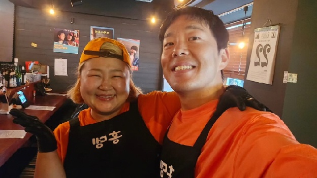 홍윤화, 망원동 어묵바 대박났다..8개월만 투자금 회수 ‘줄 서는 맛집’