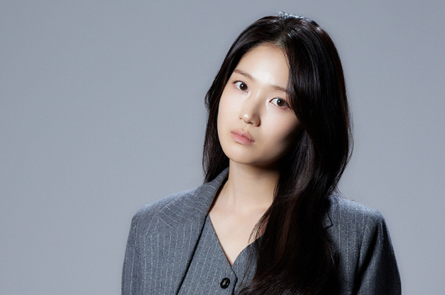 김혜윤 “'살목지' 고사 현장..무당이 죽은 분들만 골라 깜짝 놀라”